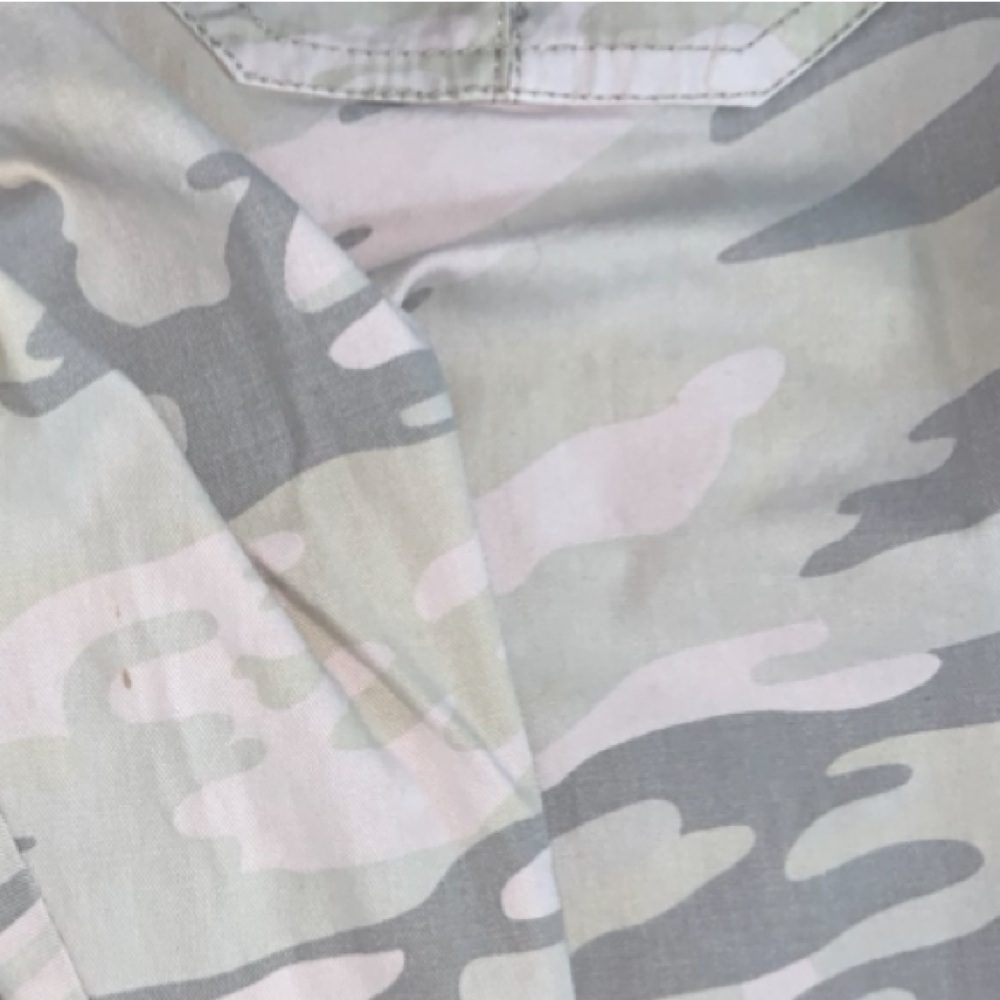 Blossom & Clover y2k Camo Pants Women’s tan green light camo Size 29 - Picture 10 of 11